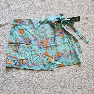 WILD FABLE Colorful Womens Swim Skirt Sz L NWT Faux Wrap Mini Skirt